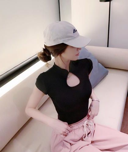 【186】《顶级美貌》作者：大鹅踏雪泥（言情 现代 娱乐圈 系统 升级流 戏中戏 成长）